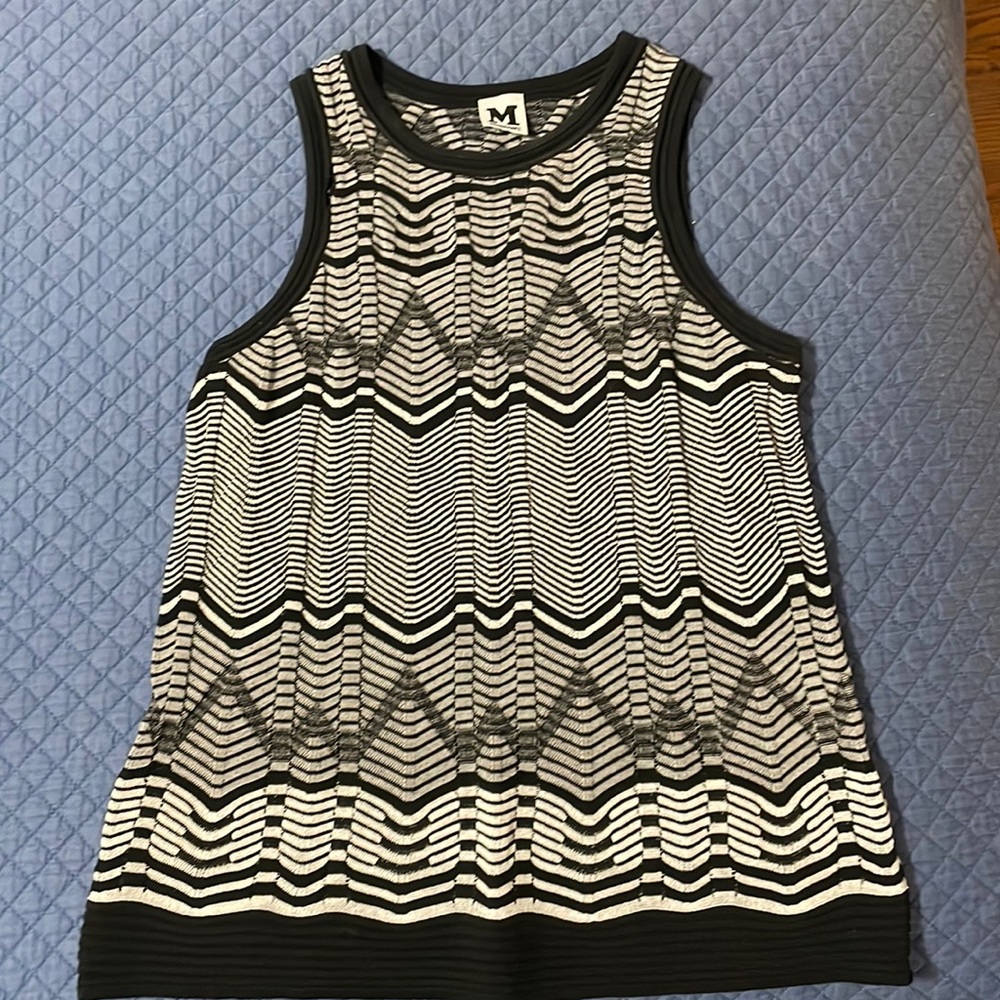 M by Missoni sleeveless sweater. Size 40